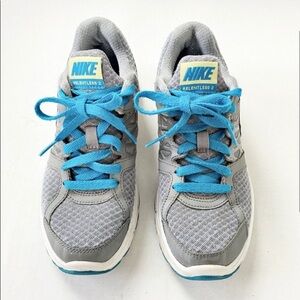 Nike Running Shoes Relentless 2 Gray Size 6
